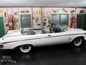 Image 7/41 of Imperial Crown Convertible (1963)