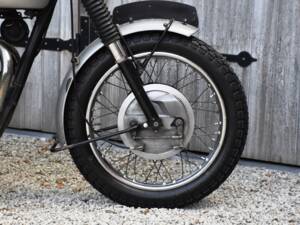 Bild 25/38 von Triumph DUMMY (1968)