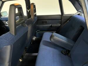 Bild 14/18 von Volvo 244 DLS (1980)