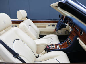 Image 34/52 of Rolls-Royce Corniche V (2000)