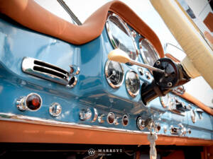 Imagen 42/50 de Mercedes-Benz 190 SL (1962)