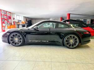 Image 3/21 de Porsche 911 Carrera (2015)