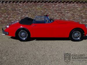 Bild 34/50 von Jaguar XK 150 DHC (1960)