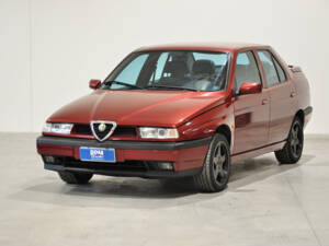 Image 3/27 de Alfa Romeo 155 1.8 Twin Spark (1996)