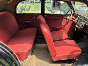 Image 30/47 of FIAT 1100 E (1952)