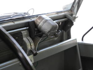 Bild 59/79 von Land Rover 88 (1963)