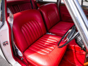 Afbeelding 25/33 van Jaguar Mk II 3.8 (1961)