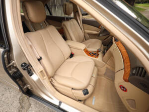 Image 10/76 of Mercedes-Benz S 600 L (2001)