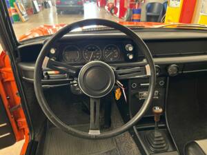 Image 8/18 of BMW 2002 (1971)