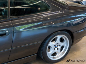 Image 25/46 of BMW 850CSi (1993)