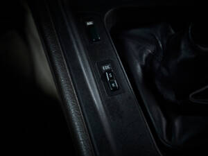 Image 51/81 de BMW 850i (1991)