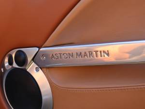 Bild 32/100 von Aston Martin V12 Vanquish (2003)