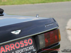 Bild 31/44 von Aston Martin Virage Volante (1993)