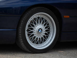 Image 38/50 de BMW 850CSi (1993)