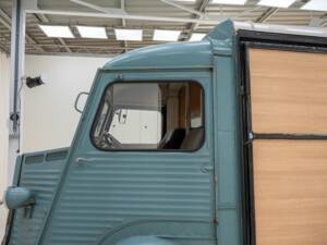 Image 14/15 of Citroën HY (1959)