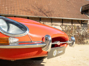 Image 16/54 of Jaguar E-Type 4.2 (1965)