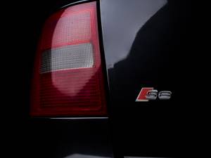 Image 30/33 of Audi S6 Avant (2000)