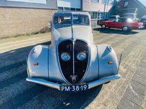 Afbeelding 2/50 van Peugeot 402 B (1938)