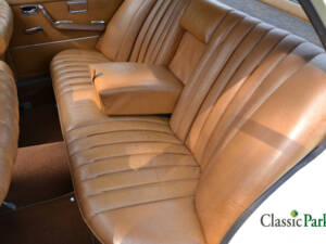 Image 11/49 of Mercedes-Benz 280 SE 3,5 (1972)