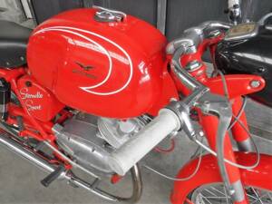 Imagen 7/18 de Moto Guzzi DUMMY (1961)