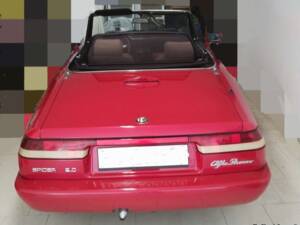 Immagine 2/5 di Alfa Romeo 2.0 Spider (1992)