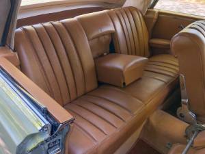 Bild 19/50 von Mercedes-Benz 220 SE b (1963)