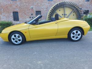 Imagen 7/18 de Alfa Romeo Spider 2.0 Twin Spark (1999)