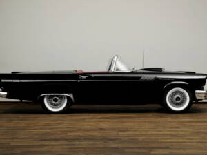 Immagine 4/20 di Ford Thunderbird (1957)