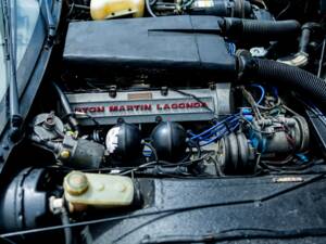 Immagine 19/38 di Aston Martin Lagonda (1981)