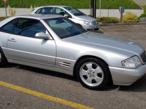 Image 1/12 of Mercedes-Benz SL 280 (2000)