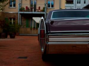 Bild 26/200 von Cadillac Coupe DeVille (1968)