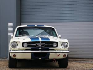 Image 14/48 of Ford Mustang 289 (1964)