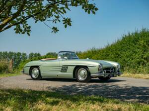 Bild 1/50 von Mercedes-Benz 300 SL Roadster (1960)