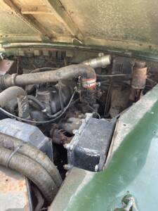 Image 11/20 of Land Rover 88 (1965)