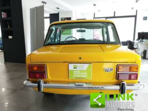 Image 4/10 de FIAT 124 (1974)