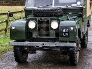 Image 26/27 of Land Rover 88 (1957)