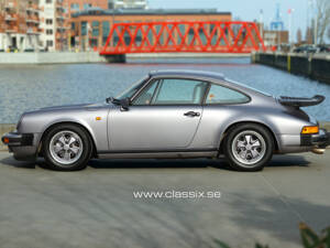 Immagine 24/30 di Porsche 911 Carrera 3.2 &quot;25 years 911&quot; (1988)