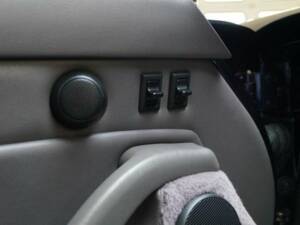 Image 16/50 of Porsche 911 Carrera (1995)