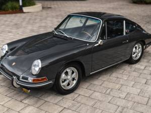 Immagine 20/59 di Porsche 911 2.0 (1967)