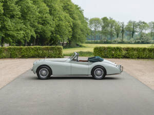 Imagen 4/52 de Jaguar XK 120 DHC (1953)