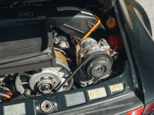 Afbeelding 77/83 van Porsche 911 Turbo 3.3 (1988)