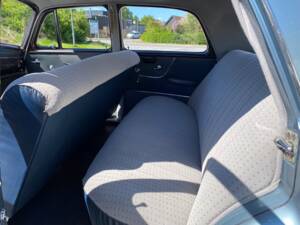 Immagine 30/63 di Mercedes-Benz 190 (1959)