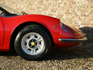 Bild 29/50 von Ferrari Dino 246 GT (1970)