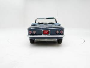 Image 7/15 of Chevrolet Corvair Monza Convertible (1964)