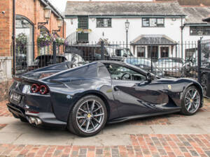 Image 10/28 of Ferrari 812 GTS (2021)