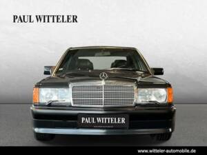 Bild 3/28 von Mercedes-Benz 190 E 2.5-16 (1990)