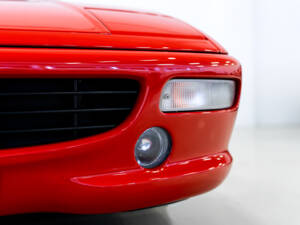 Immagine 8/54 di Ferrari F 355 GTS (1995)