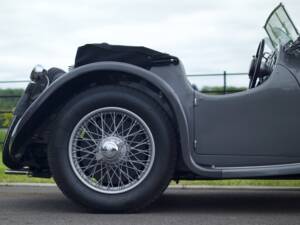 Image 95/98 of Jaguar SS 100  3.5 Litre (1938)