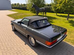 Imagen 80/93 de Mercedes-Benz 300 SL (1988)