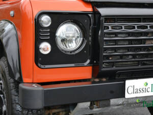 Bild 38/50 von Land Rover Defender 90 Autobiography (2015)